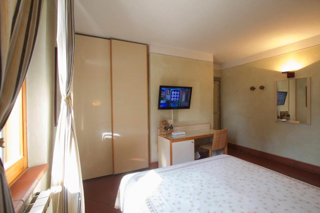 Hotel La Bussola Da Gino Quarrata Zimmer foto
